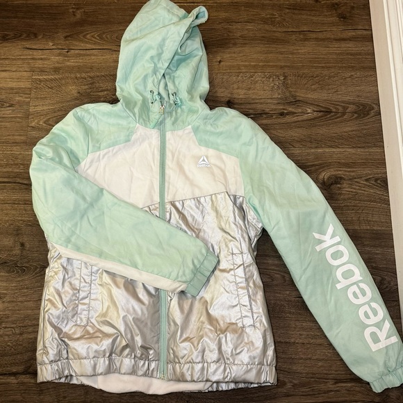 Reebok Jackets & Blazers - Reebok Mint/Metallic/White‎ Lined Windbreaker Size Medium
